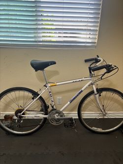 Bridgestone XO-2 Mountain Bike