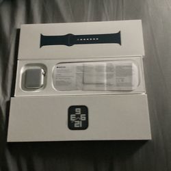 Apple Watch SE Gen2 Silver