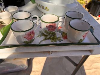 Floral Ceramic Mug and Tray Set