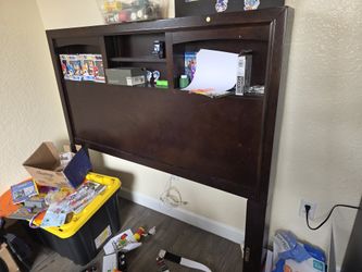 Full Size Children's Bed Frame $50