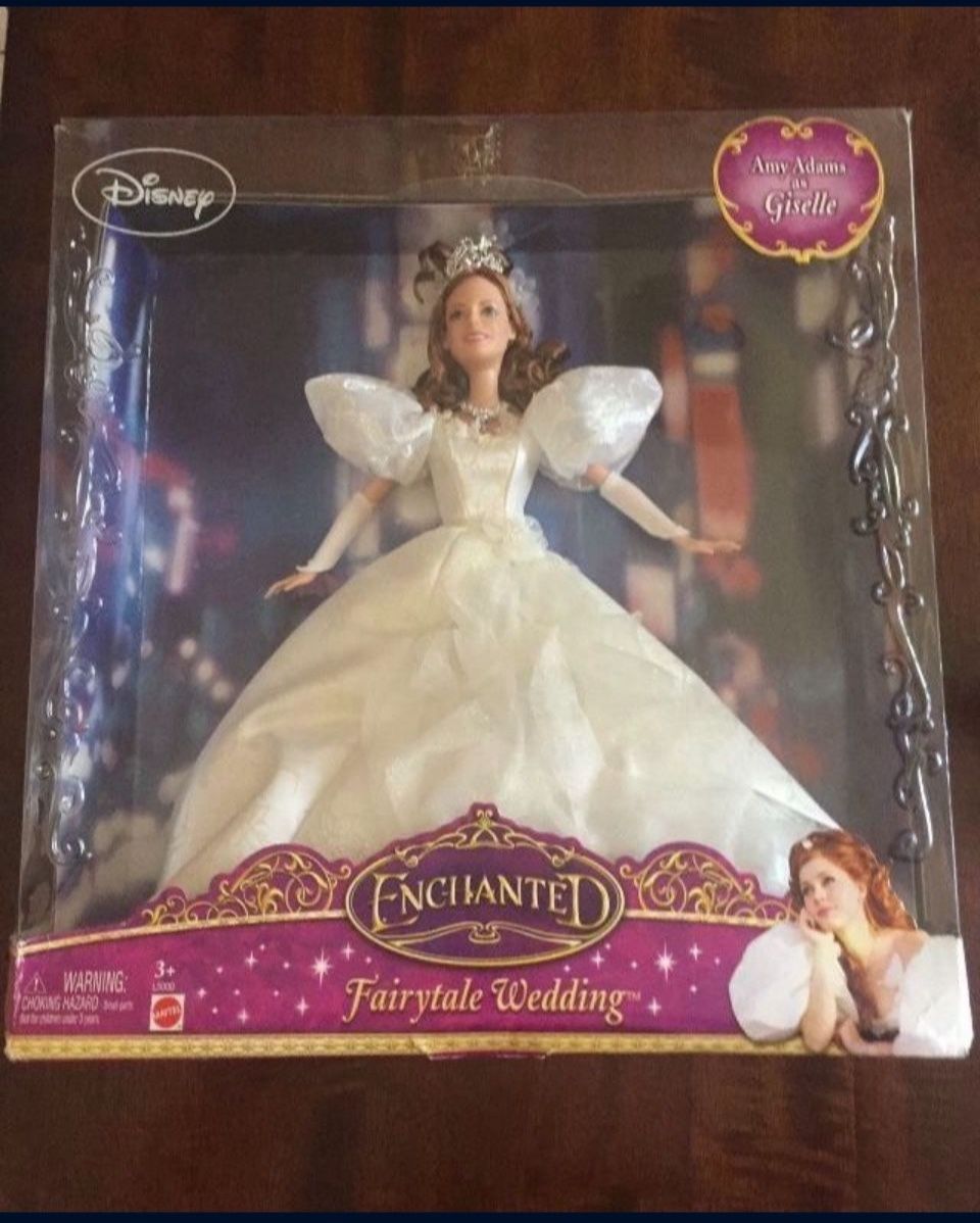 COLLECTIBLE BRAND NEW NEVER OPENED 2007 Barbie Mattel... $155