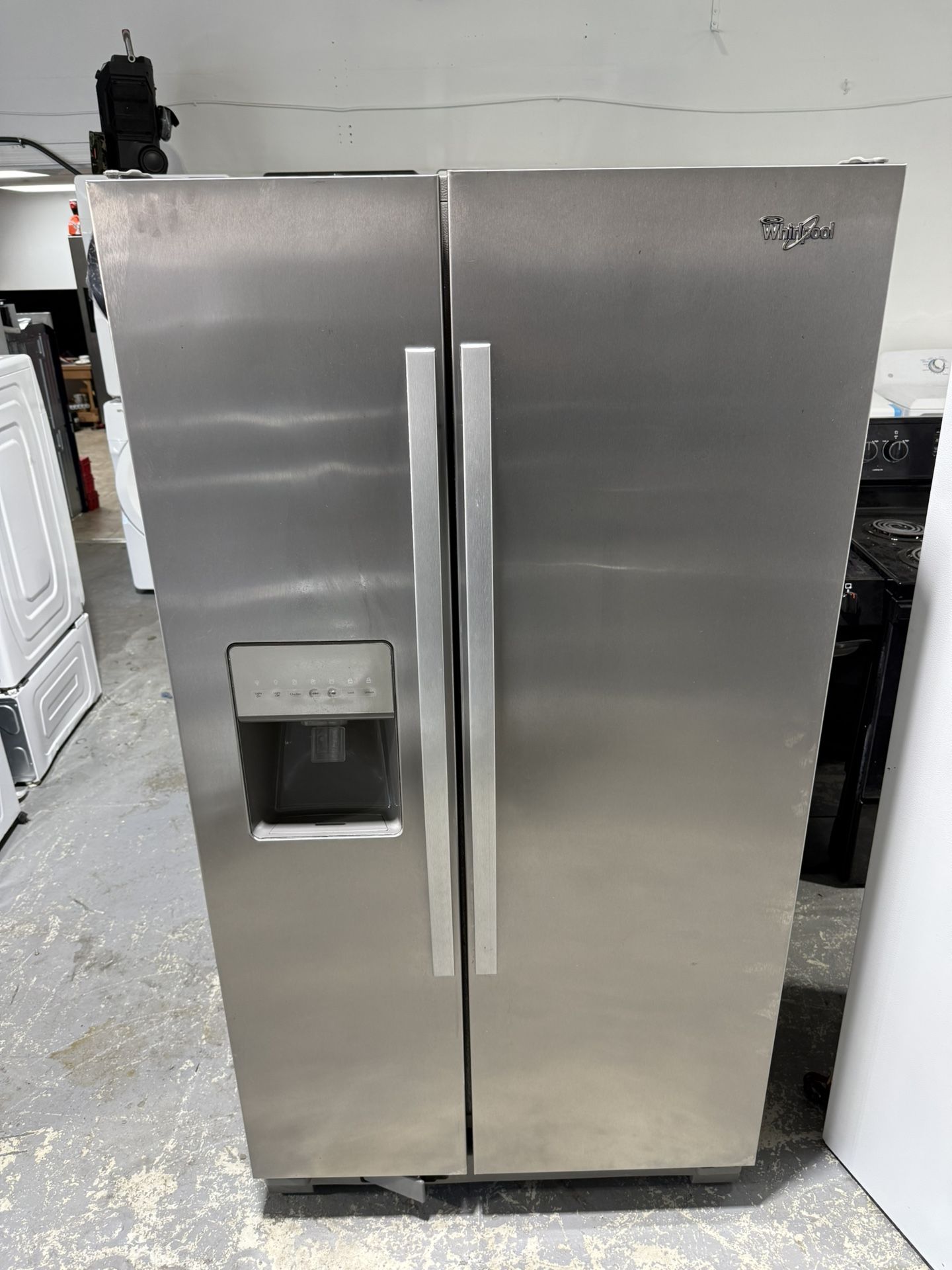 Nevera / Refrigerator Whirlpool 36’’