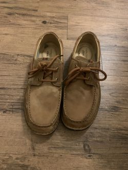 Clark’s Brand Shoes Size 11