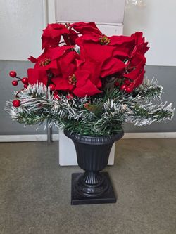 NEW christmas poinsettia vase