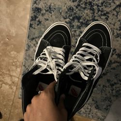 Black high top vans size 8.5 