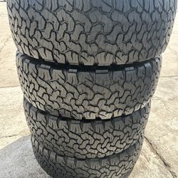 Bfgoodrich all-terrain ko2 LT275/70R17 