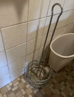 Toilet paper holder
