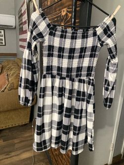 Woman’s Dress Size Medium