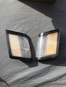 Grand national front signal lights