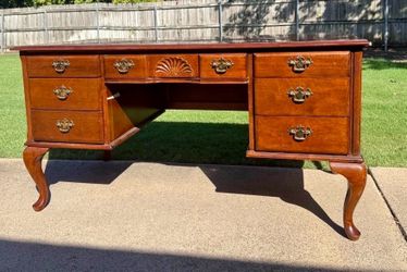 Queen Anne Style Writing Desk