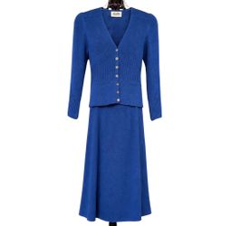 St. John Marie Gray Vintage Blue Knit 2-Piece Cardigan Skirt Set Silver Buttons