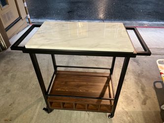 Bar cart with wine rack $30!!PRICE REDUCED)
