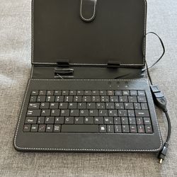 Keyboard Case Attachment For Tablets
