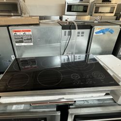 36” Inch Wolf Cooktop 