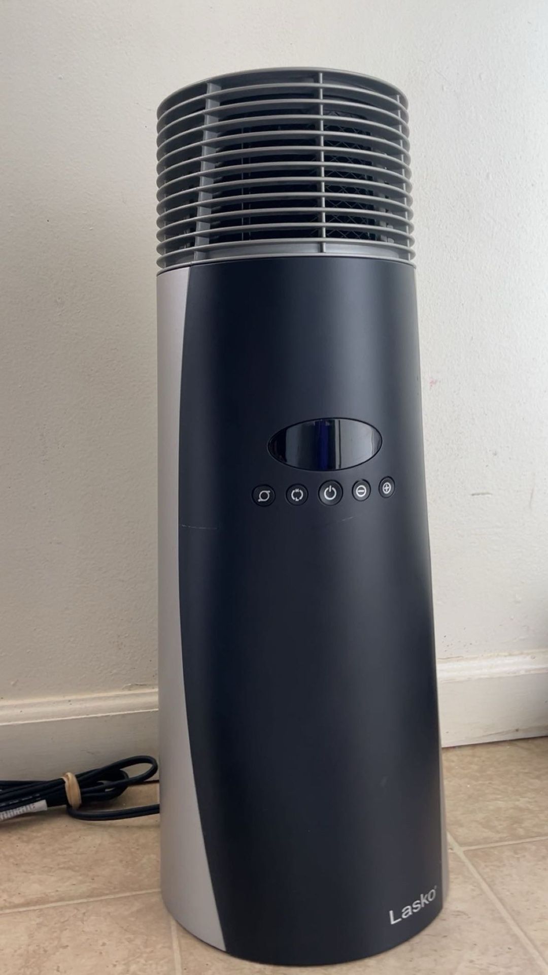 Lasko 22" Ceramic Tower Space