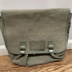 Vintage army / military canvas backpack