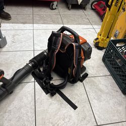 Husqvarna Leaf blower