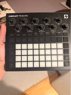 Novation Circuit Tracks MIDI controller