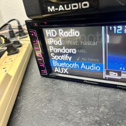  Pioneer AVH-X390BS double-DIN