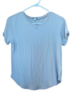 Women’s Medium Shirt