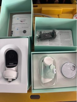 Owlet Dream Duo Smart Sock and Cam with Floor Stand