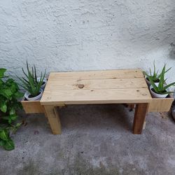 Wooden Bench ((Read Description))