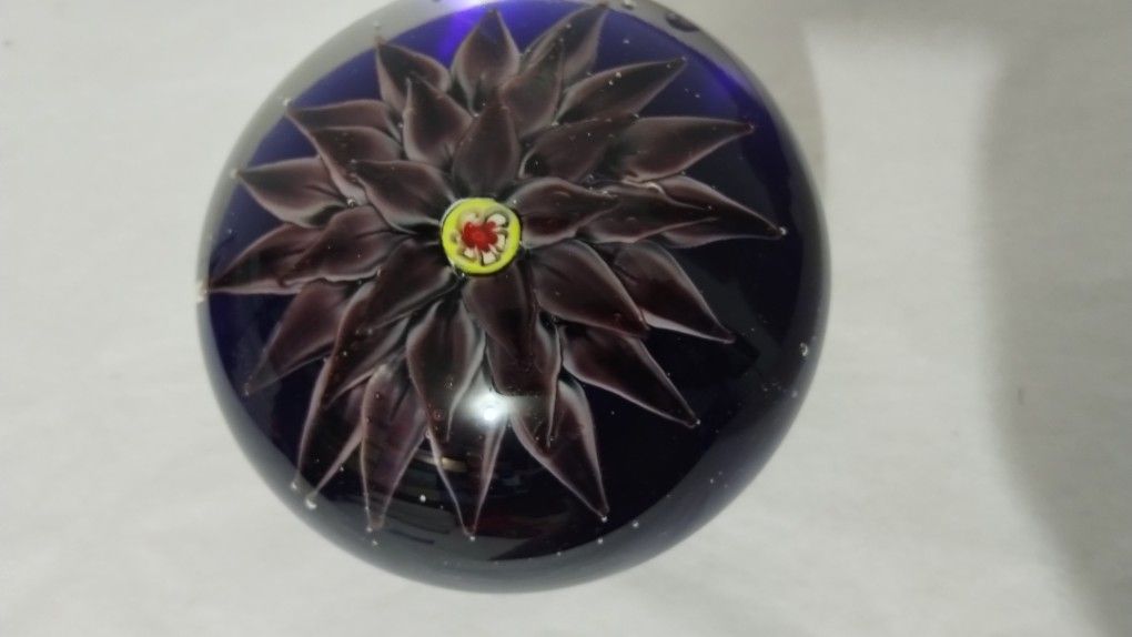VINTAGE MILLEFIORI ART GLASS PAPERWEIGHT 6"×3"