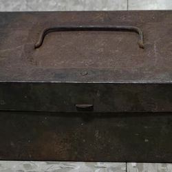 Vintage Metal Box