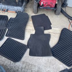 Suabaru Outback Rubber Mats 