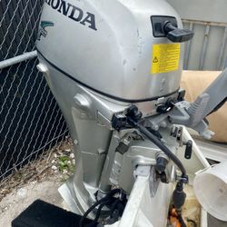 15Hp Honda 2008 20” Long Shaft Outboard Motor Runs Great