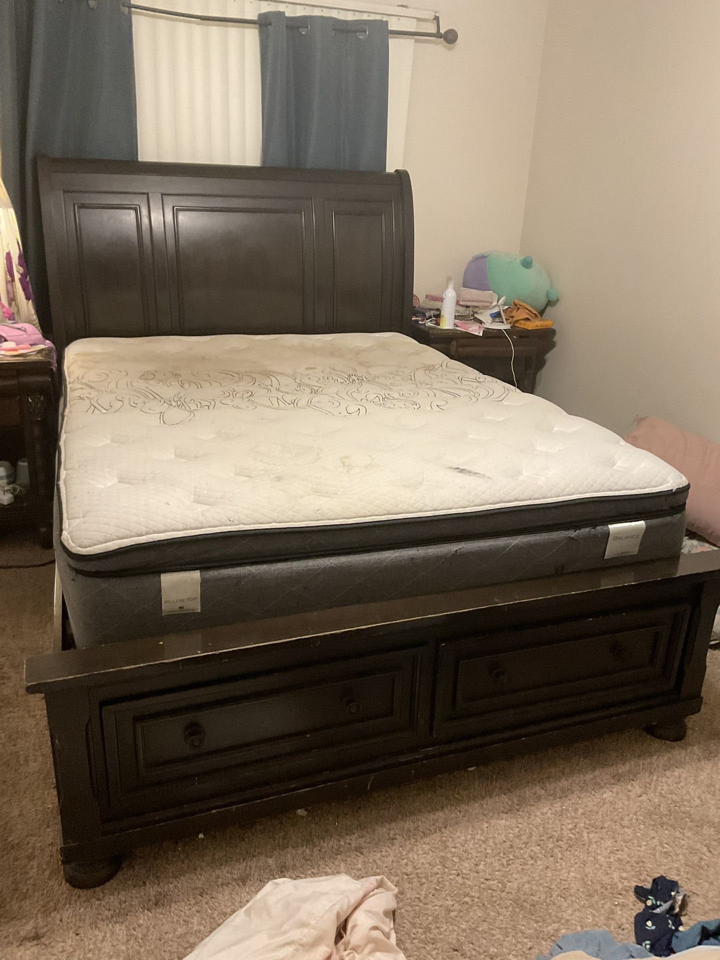 Queen Bed And Bed frame