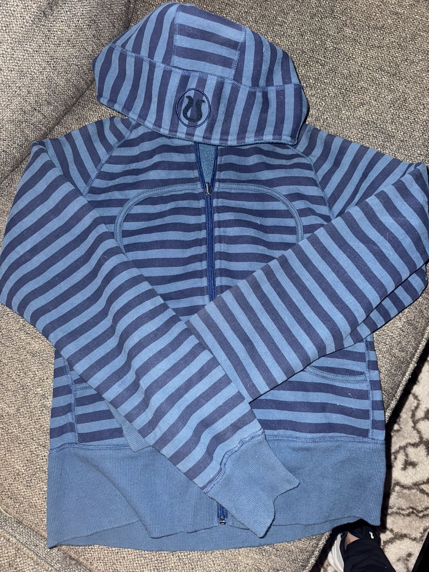 Lululemon Scuba hoodie Sz 8