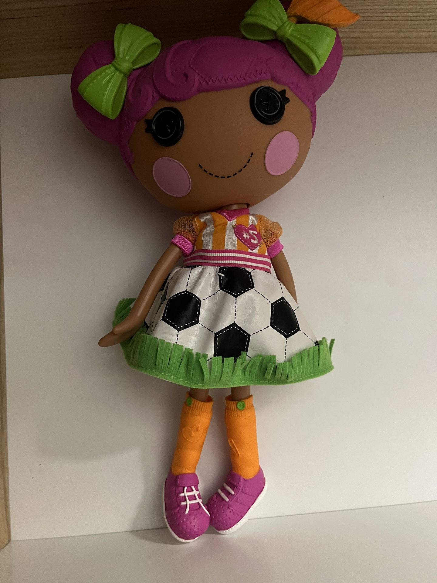 lalaloopsy doll