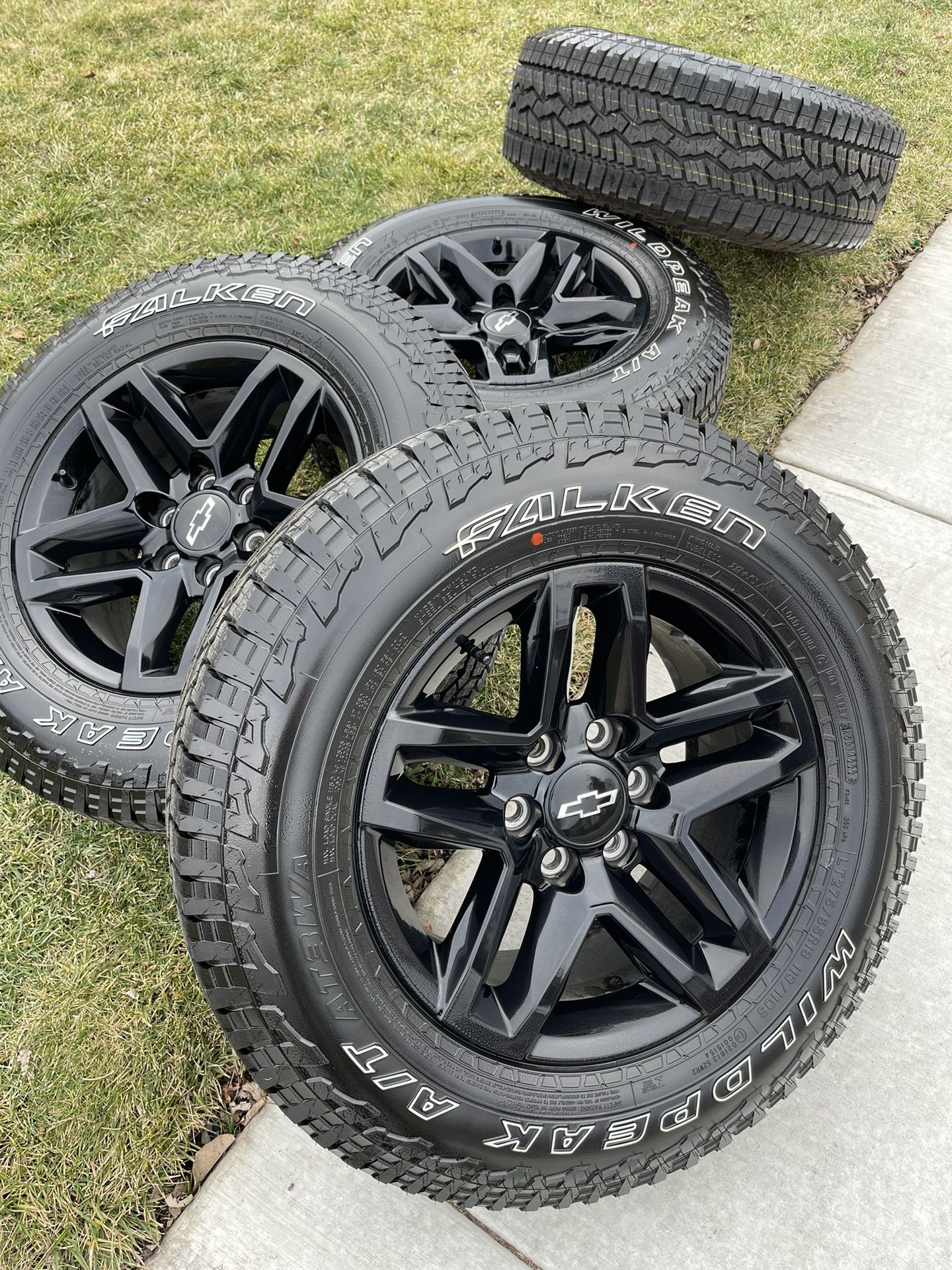18” Inch TRAIL BOSS 6 Lug Chevy Wheels and Tires GM Rims for Sale in