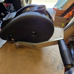 Fulton XLT 1850# Boat Winch with Reverse. 