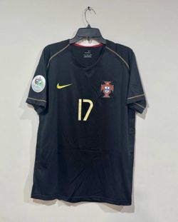 Portugal 2006 Away Kit Large