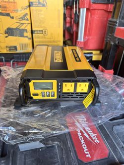 Dewalt Power Inverter