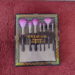Premium Professional 8 Piece Cosmetic Brush Set 