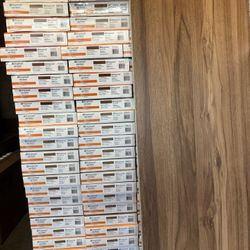 Lifeproof Clermont Elm 22 mil Click Lock Waterproof Luxury Vinyl Plank Flooring (20.1 sq. ft./case)
