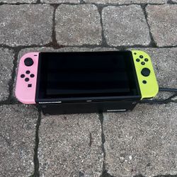 $500+ Bundle Nintendo Switch Mario Kart Extra Joy Cons