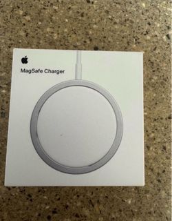 Apple MagSafe charger