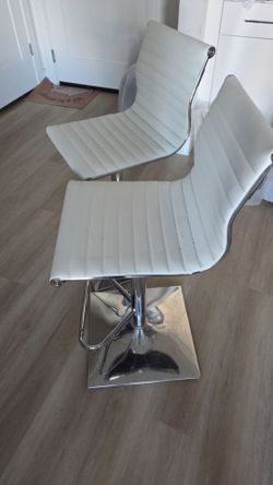 Modern White Bar Stools / Counter Chairs (Pair of 2)