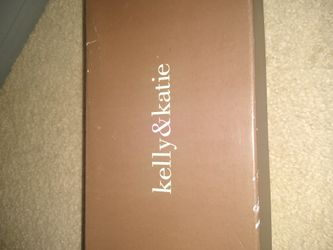 Kelly &Kattie