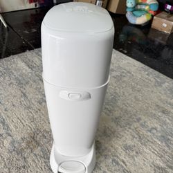 Diaper Genie Complete