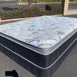 Queen Orthopedic Bamboo Pillow Top!!