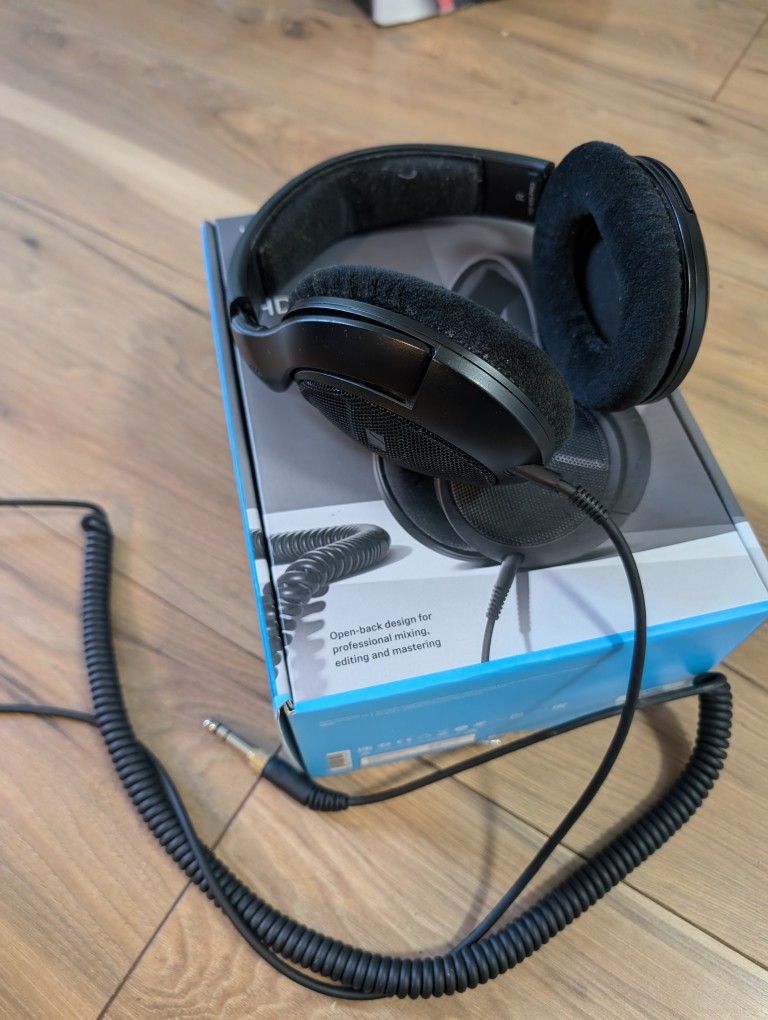 Sennheiser HD 400 Pro Headphones 2020s - Black