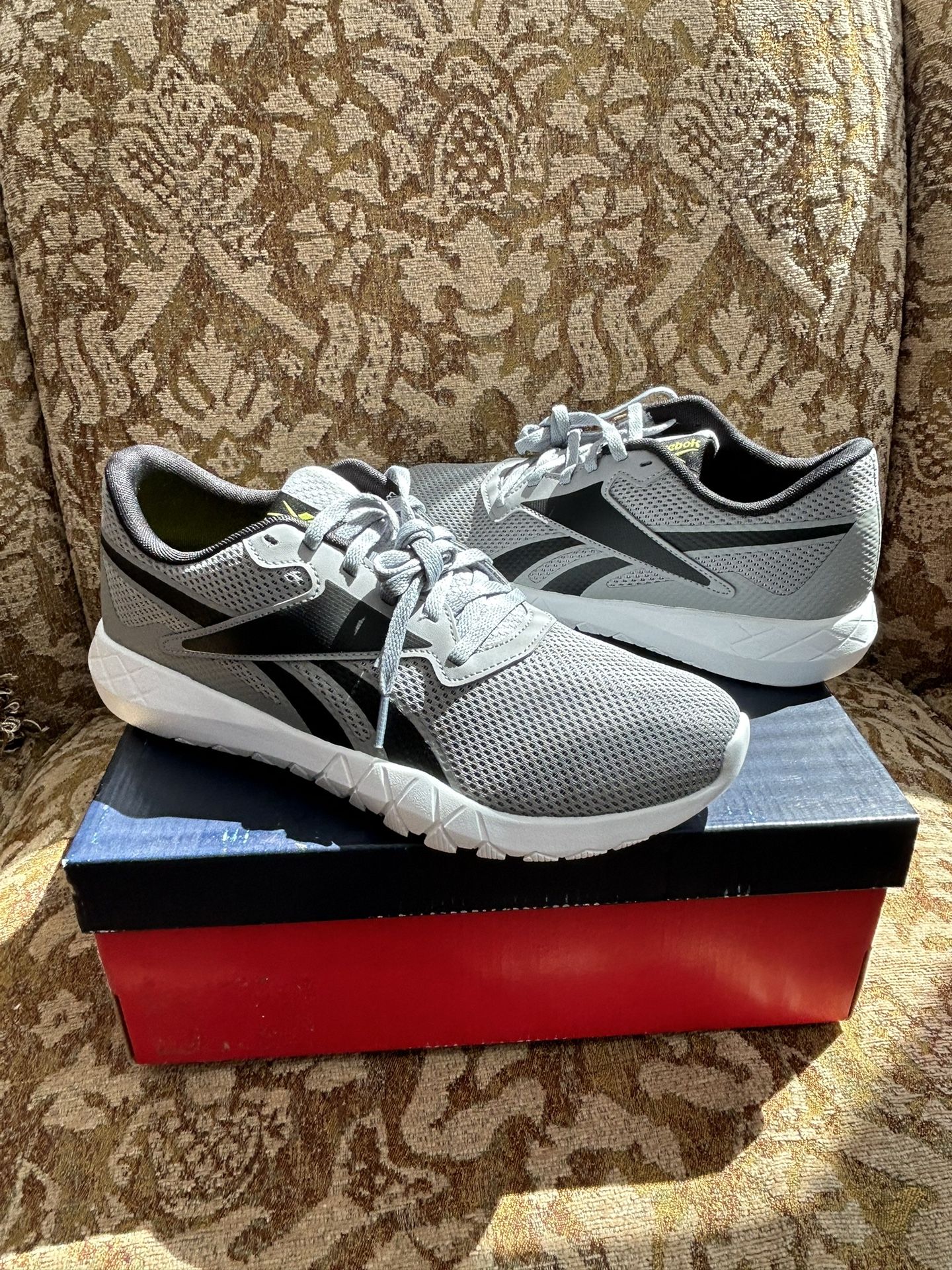 New Reebok Flexagon Energy - Menโs 7.5 - Training Shoe - W/ Box