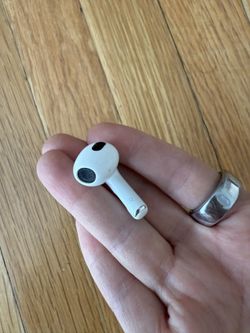 Right 3rd Gen Apple Ear Bud