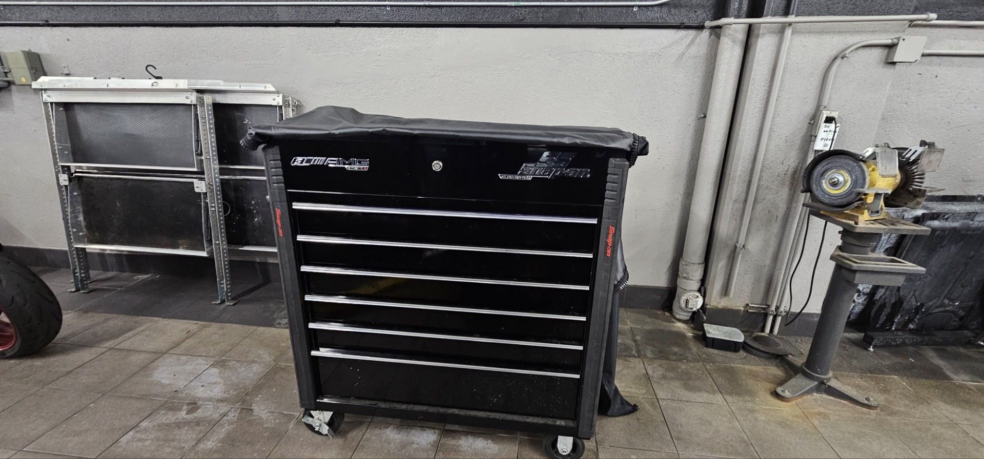 Snap on tool cart