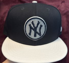 New Era Brand Yankees Snapback Hat